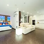 Hotel Wavia - Adults Only