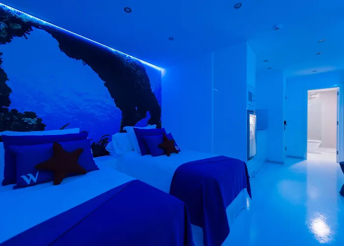 Ξενοδοχείο Wavia - Adults Only 3*